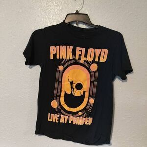 Pink Floyd ladies small black tshirt